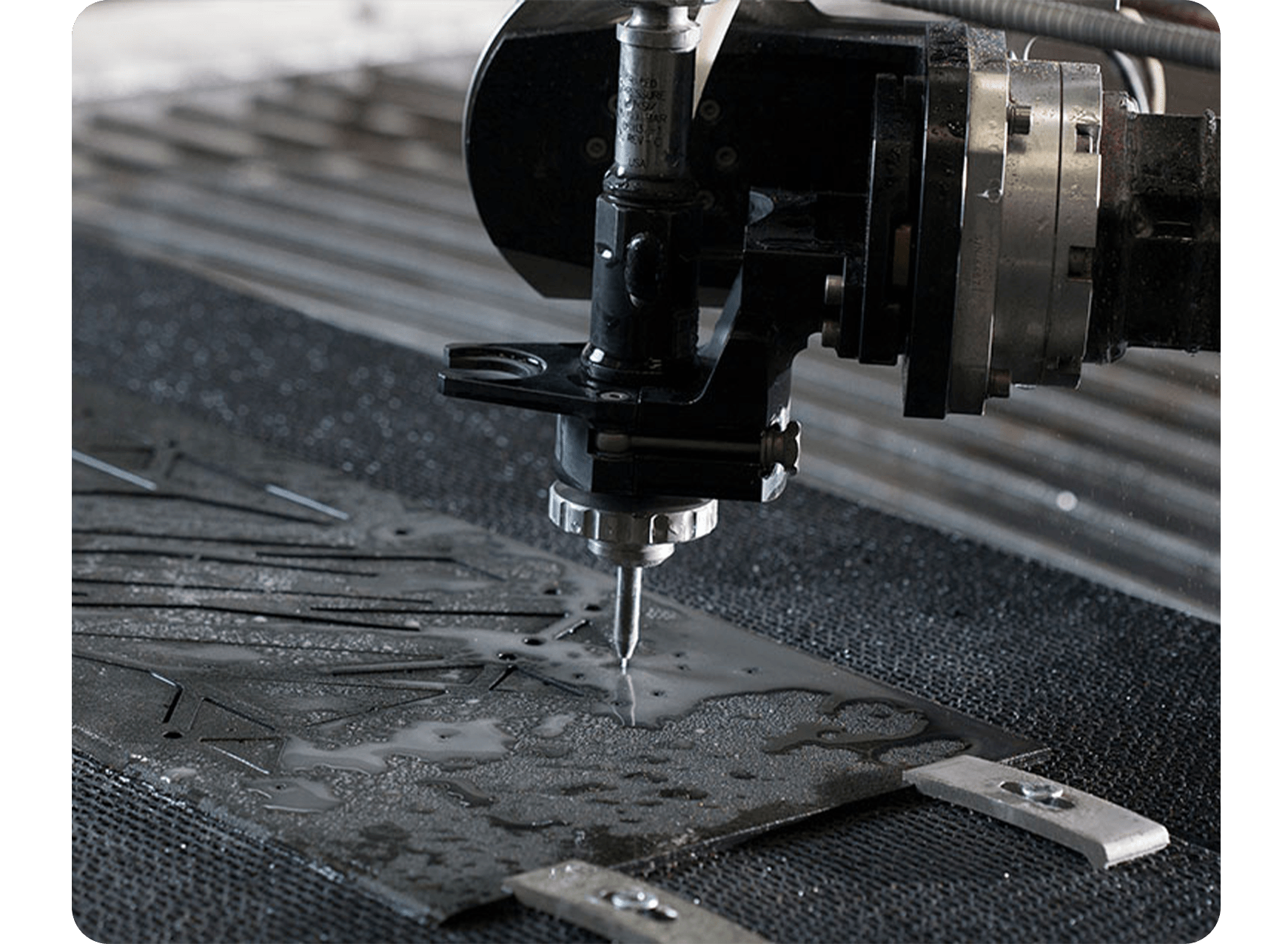 Dynamic Waterjet<sup>®</sup>